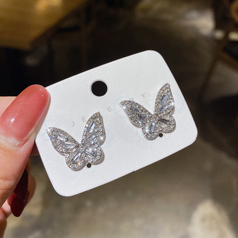 BUTTERFLY STUDS