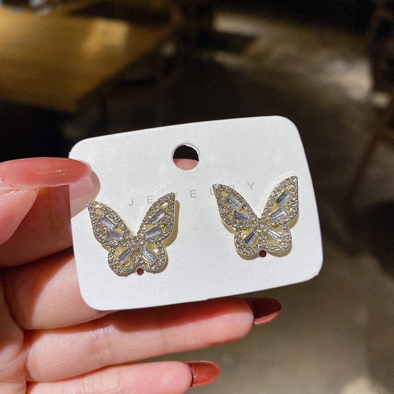 BUTTERFLY STUDS