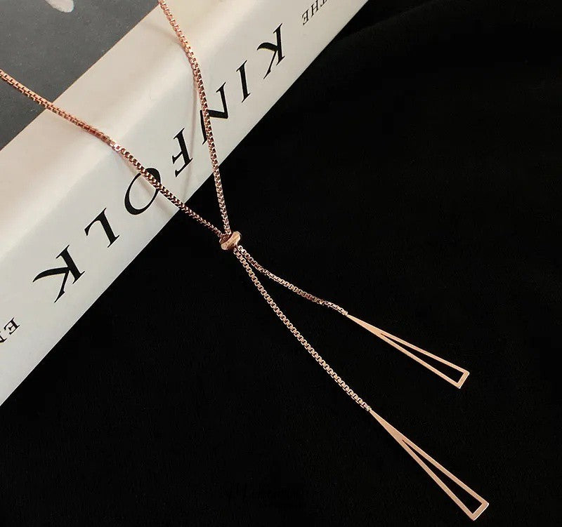 LOCK & LINK NECKCHAIN