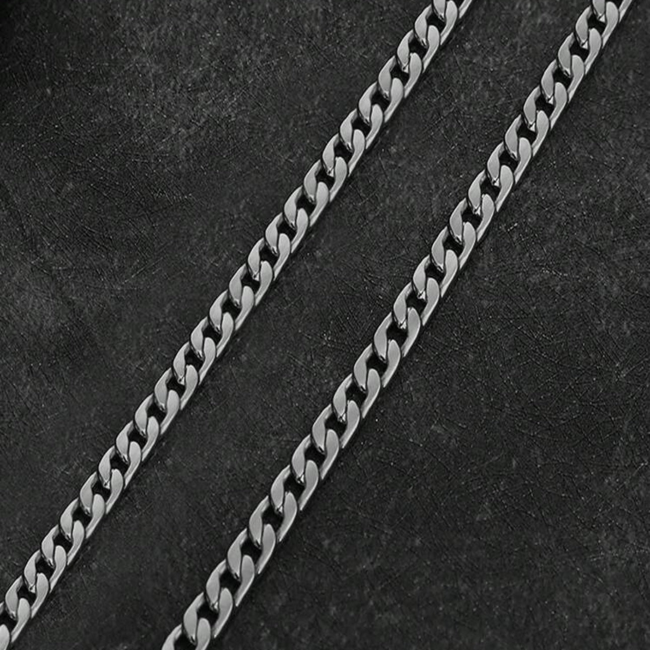 TITAN BRACELET