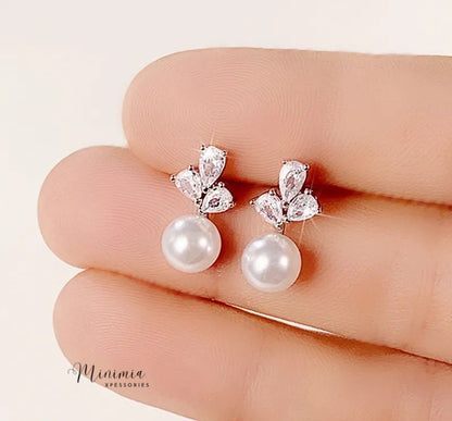 PETITE PEARL