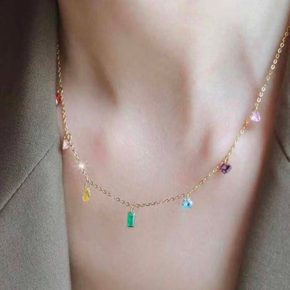 COLOUR KISS NECKLACE